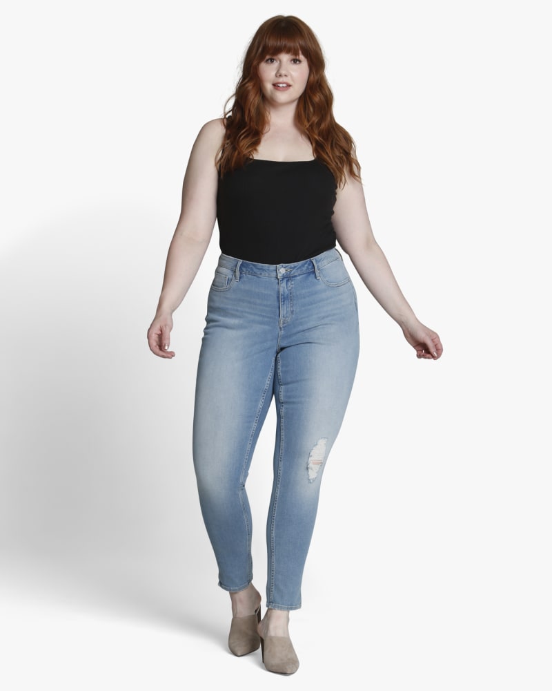 Plus size model wearing  by Vigoss | Dia&Co | dia_product_style_image_id:133536